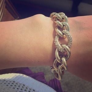 Gold chain bracelet